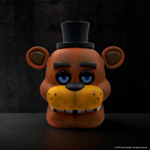 Five Nights at Freddy??s Deluxe Collector Freddy Helmet