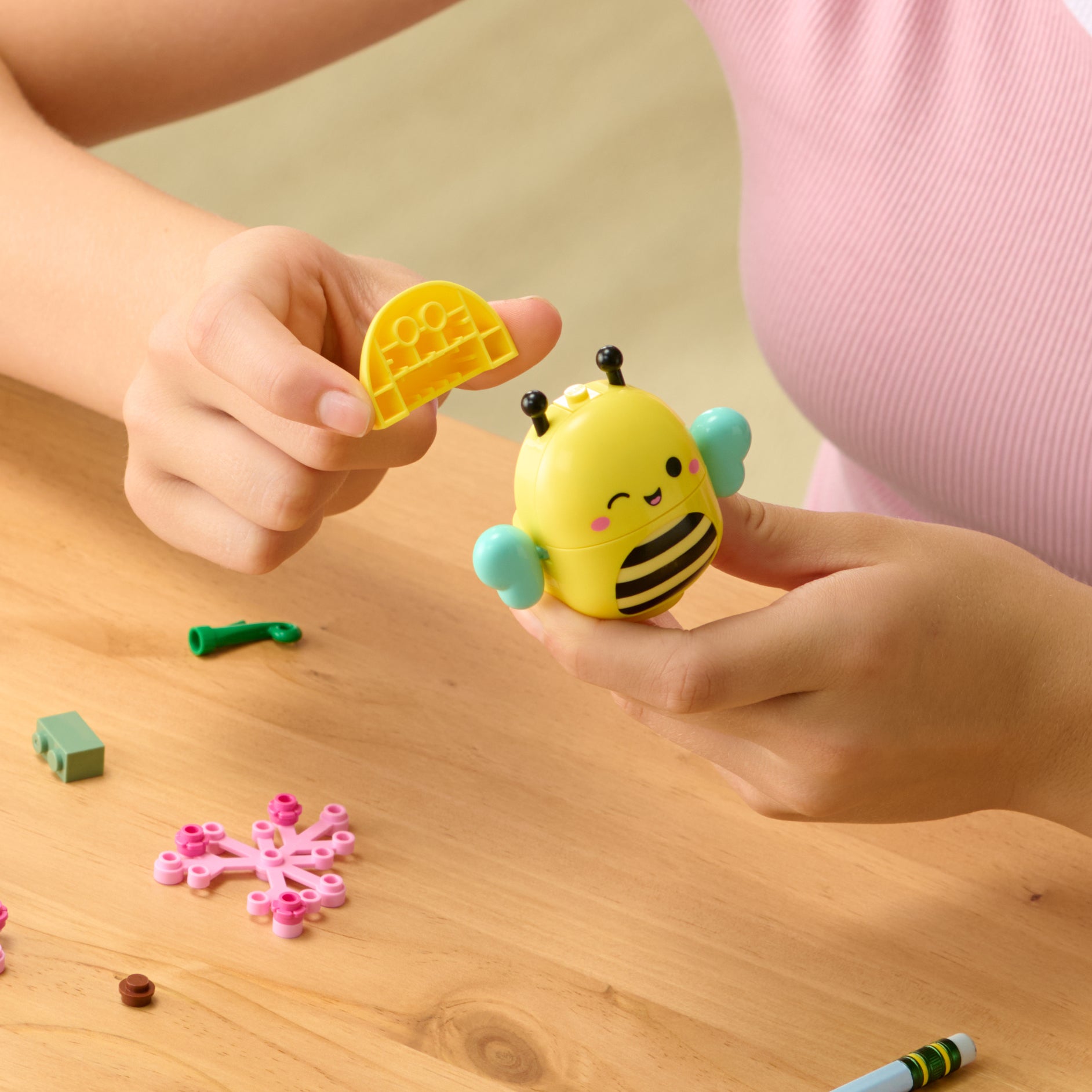 Squishmallows Sunny??s Park Life Building Set - Image 5