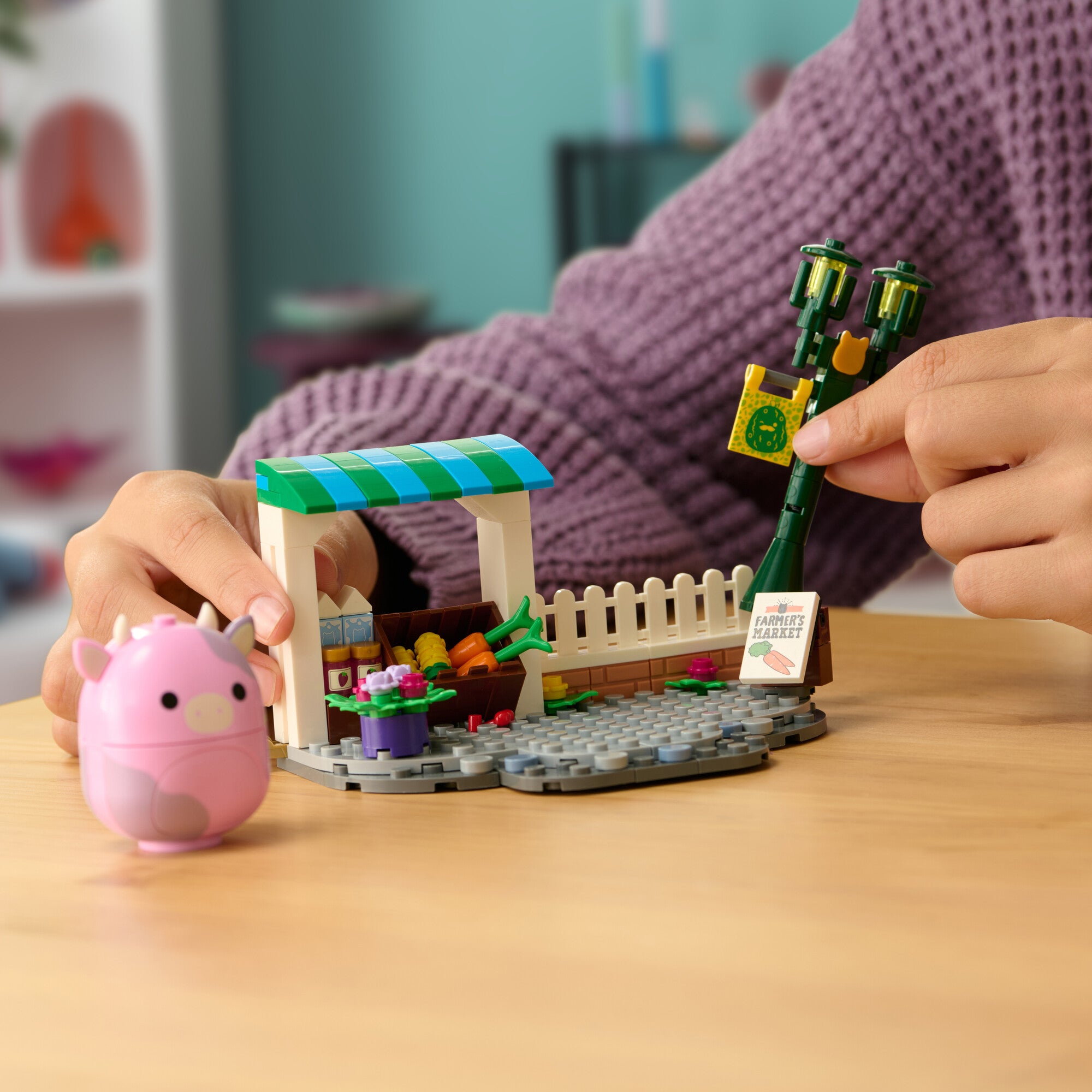 Squishmallows Patty??s Farmers Market Building Set - Image 4