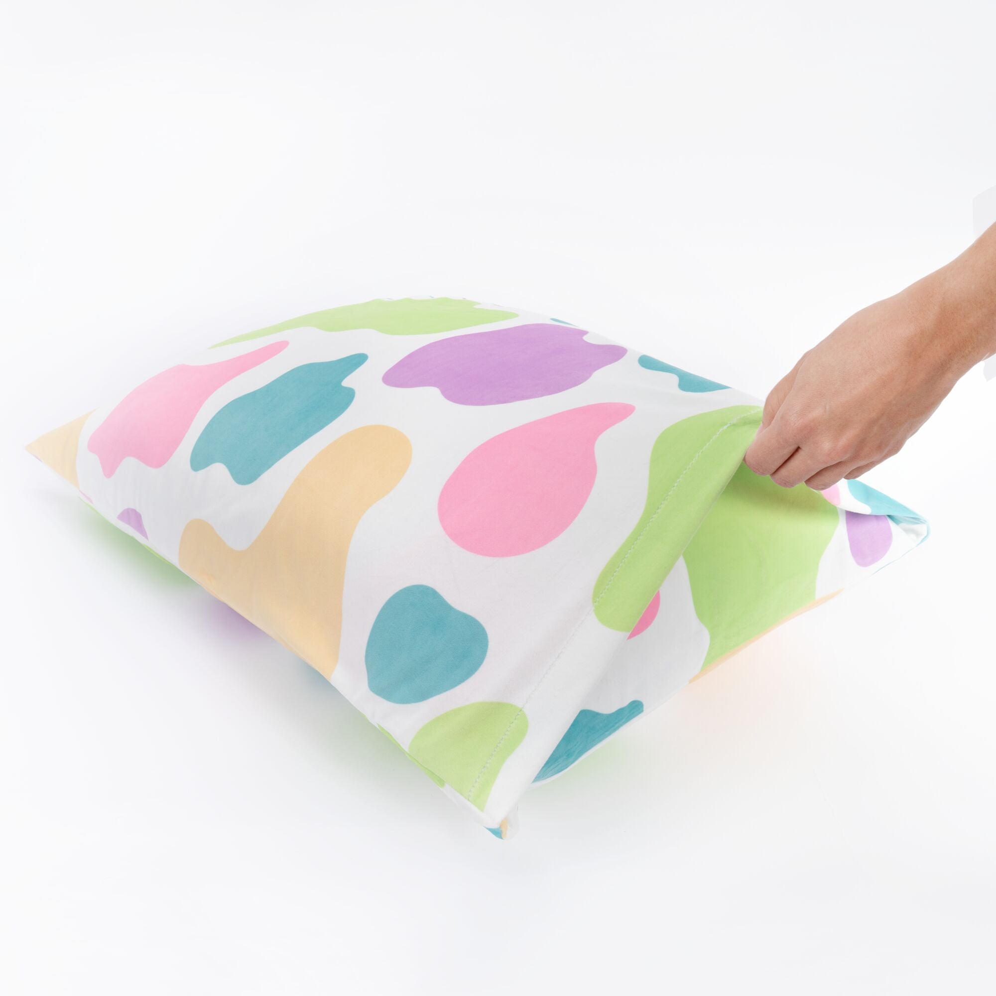 "Dreamin' of You" SquishPillow Pillowcase (Standard) - Image 6