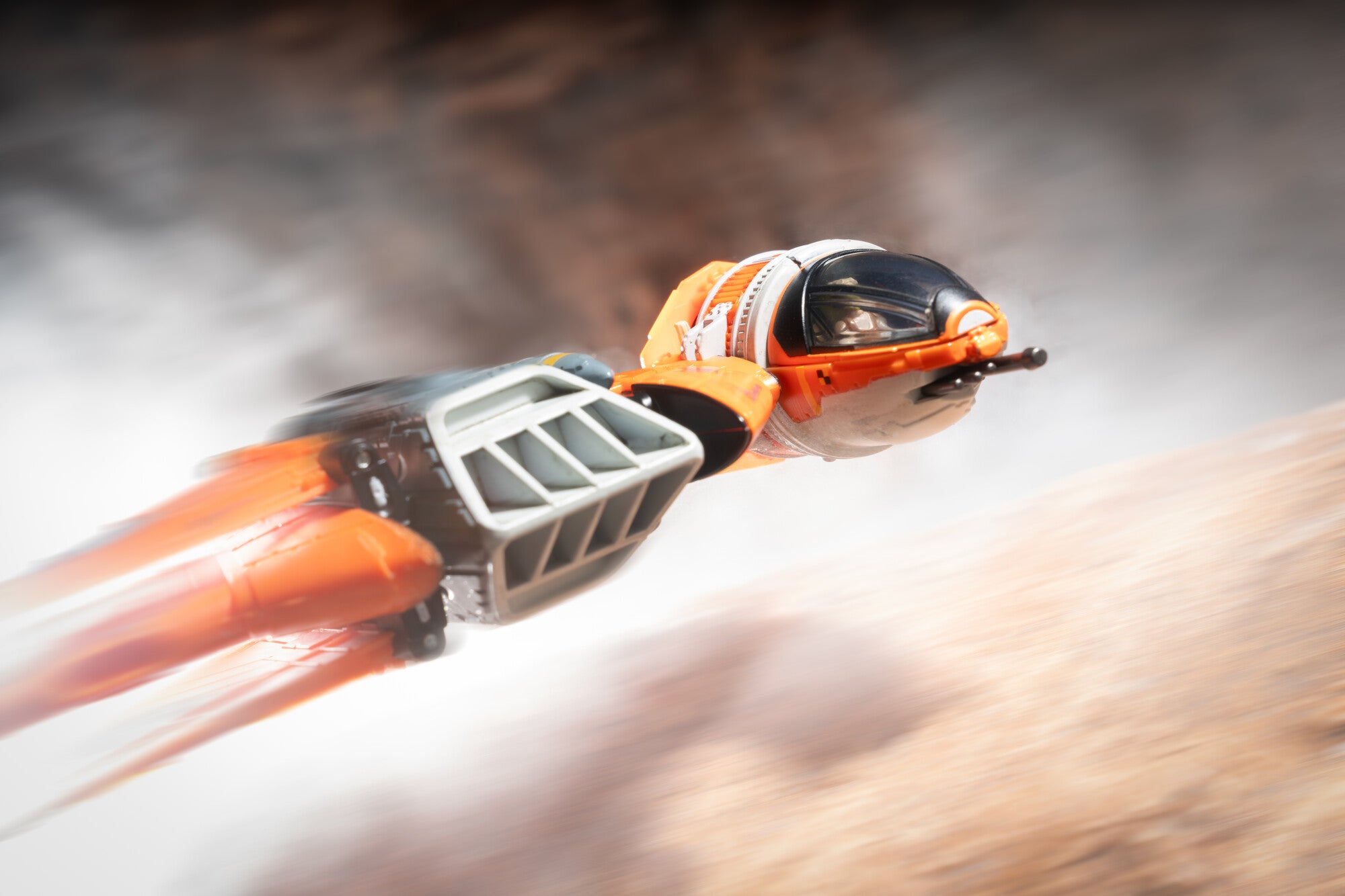 STAR WARS? Micro Galaxy Squadron Hera Syndulla??s B-wing - Image 7