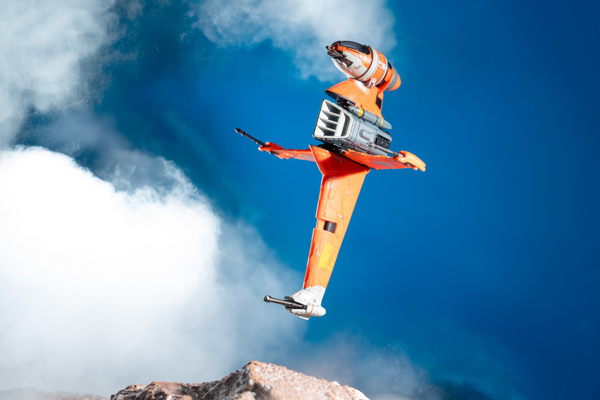 STAR WARS? Micro Galaxy Squadron Hera Syndulla??s B-wing - Image 8