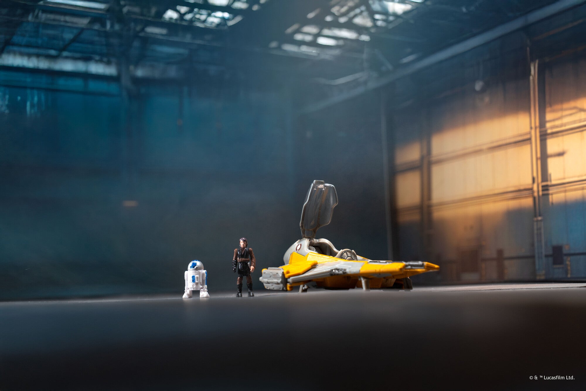 STAR WARS? Micro Galaxy Squadron Light Armor Class Collection (Series 8) - Image 15