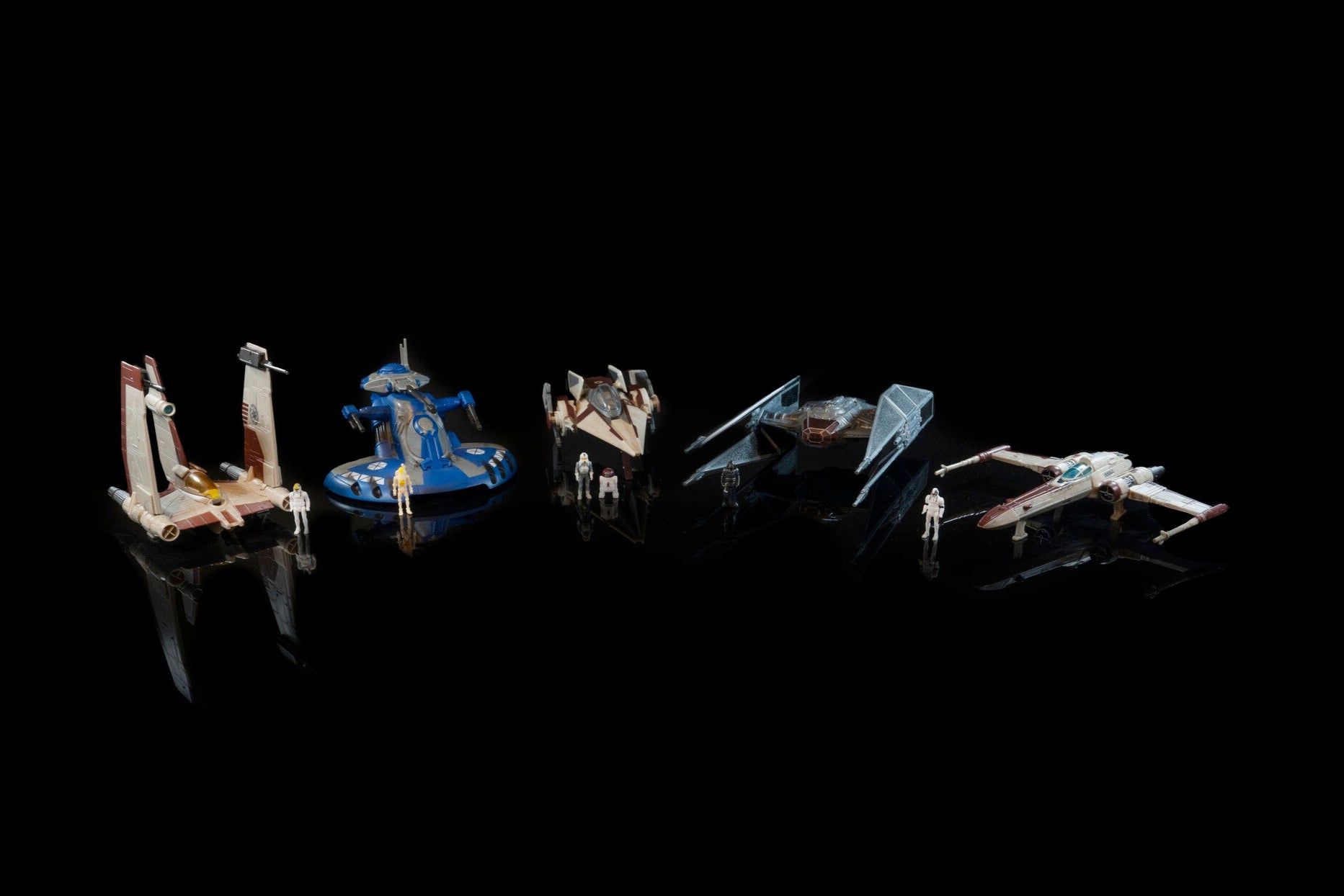 STAR WARS? Micro Galaxy Squadron Starfighter Class Collection (Series 8) - Image 3